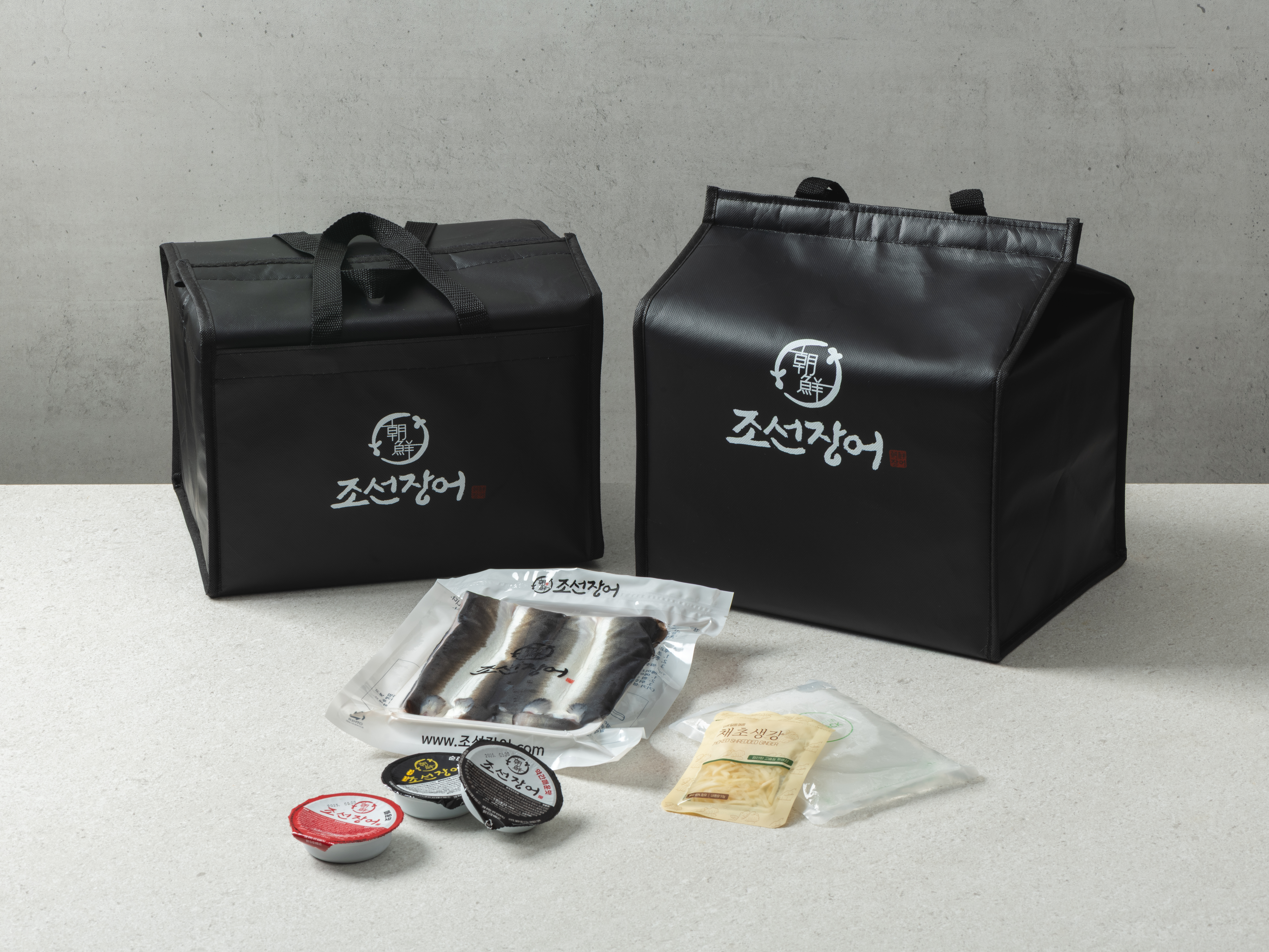 조선장어 국산 자포니카 민물장어 생물 2kg 손질 후 1300g 내외